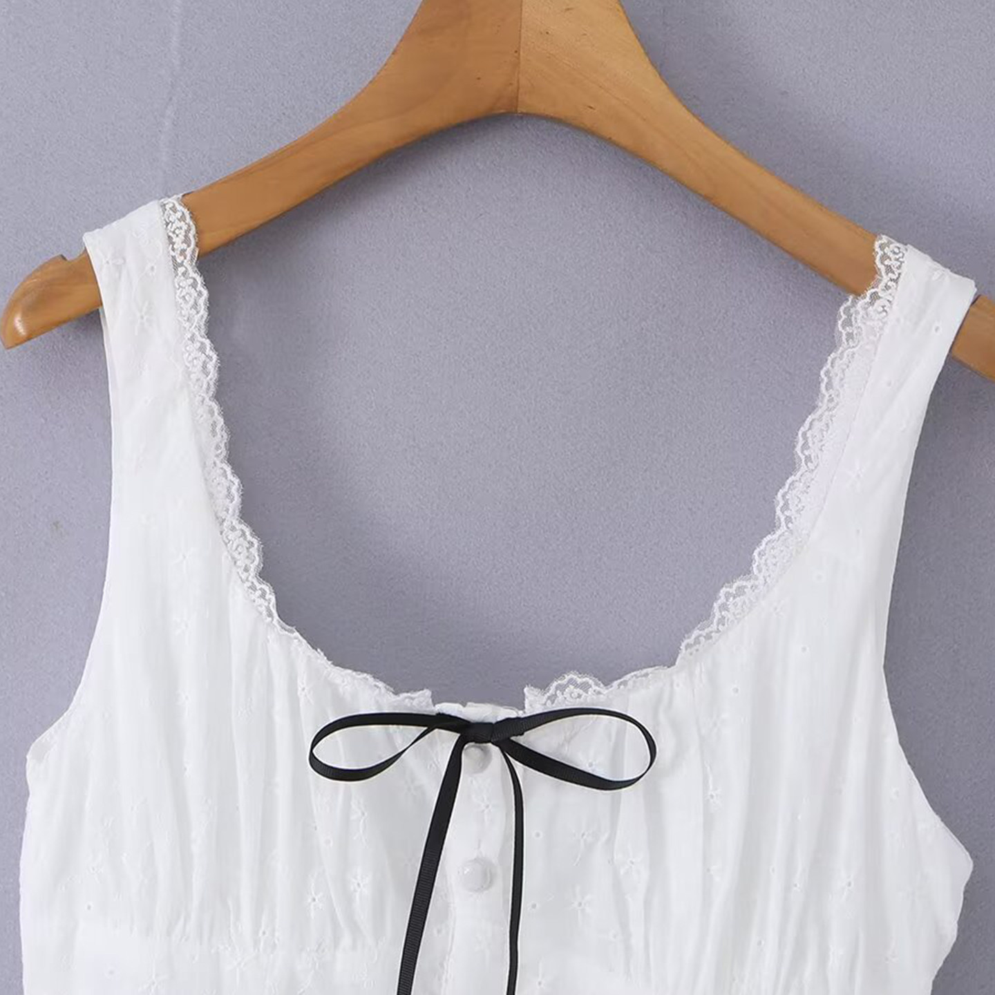 Fashionable Lace Trim Embroide - Summer Line Clothing Brand recensione e prezzo