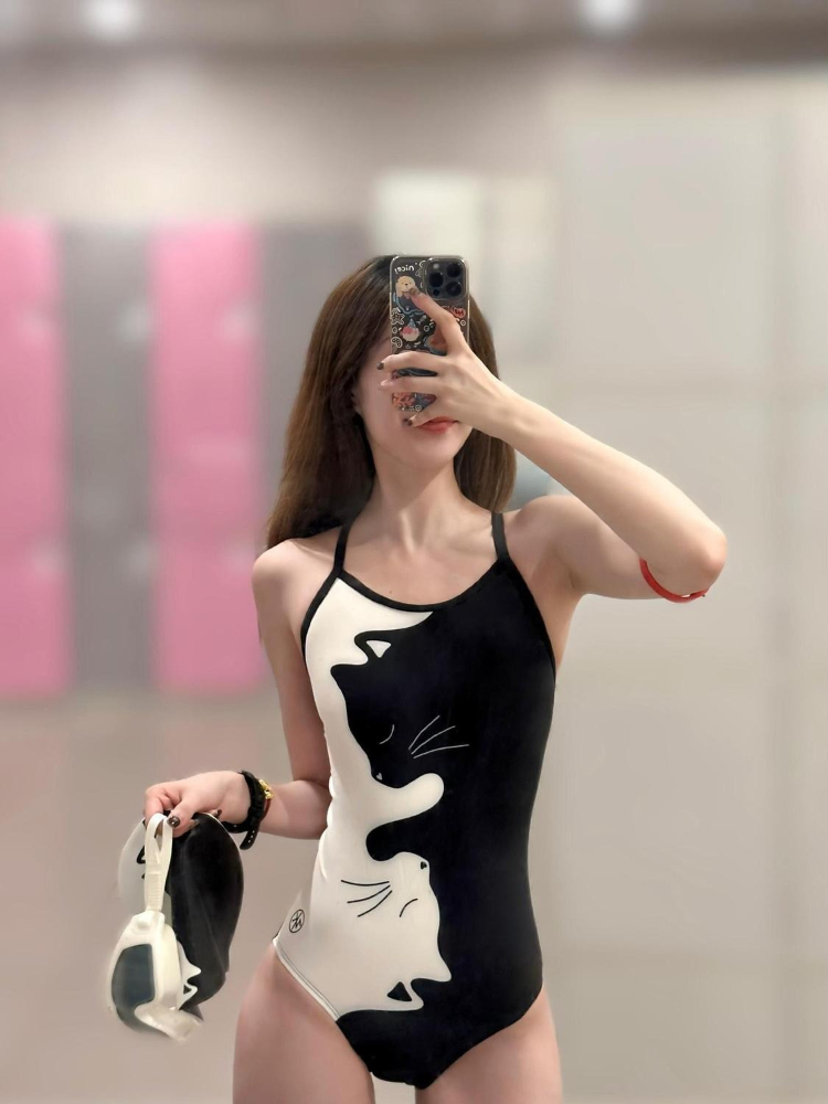 Black White Kitten Print Women - Swimsuit One Piece recensione e prezzo