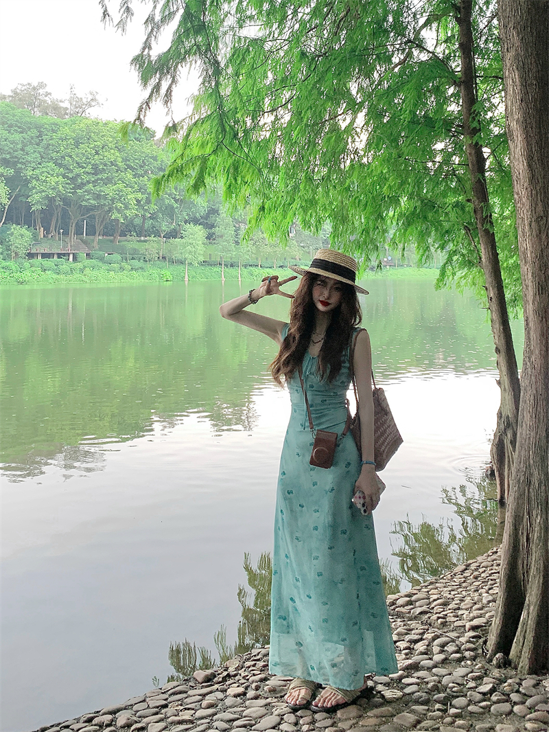Floral Gradient A-Line Dress V - Summer Line Clothing Brand recensione e prezzo