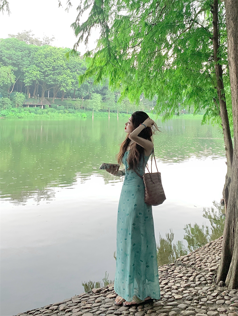 Floral Gradient A-Line Dress V - Summer Line Clothing Brand recensione e prezzo