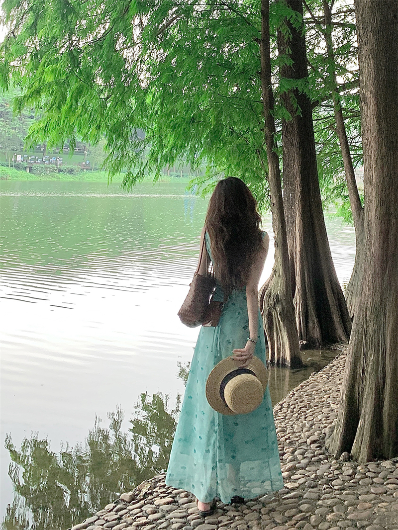 Floral Gradient A-Line Dress V - Summer Line Clothing Brand recensione e prezzo